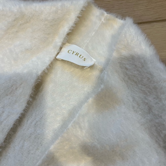 Cyrus Teddy cardigan - Picture 2 of 2